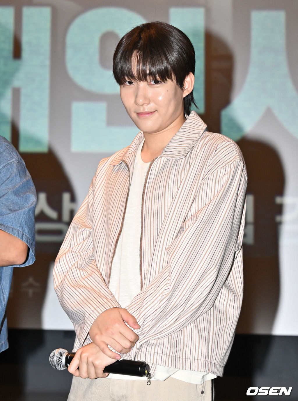 9일 오후 롯데시네마 건대입구에서 에서 영화 ‘설계자’ 무대인사 행사가 열렸다.'설계자'는 의뢰받은 청부 살인을 완벽한 사고사로 조작하는 설계자 영일(강동원)이 예기치 못한 사건에 휘말리며 벌어지는 이야기를 그린 영화다.배우 탕준상이 무대인사를 하고 있다. 2024.06.09 /cej@osen.co.kr