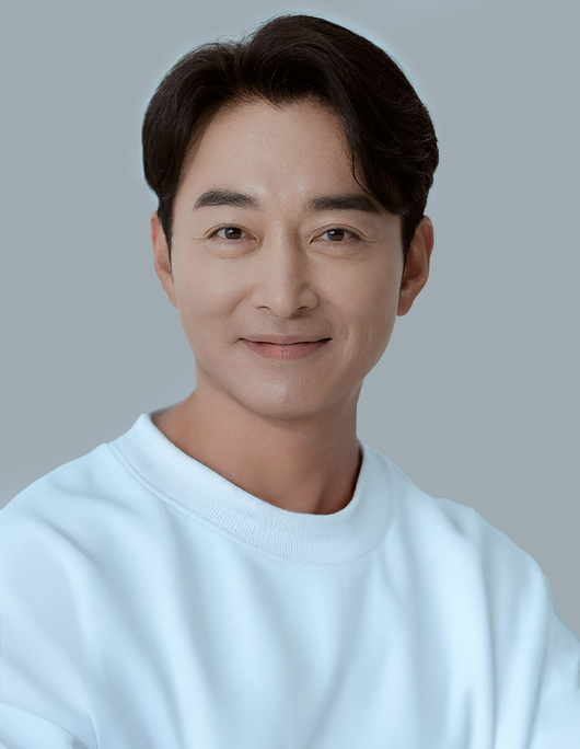 정욱, ‘수상한 그녀’ 캐스팅..부드러움+카리스마 대표 &apos;중요한 키&apos;