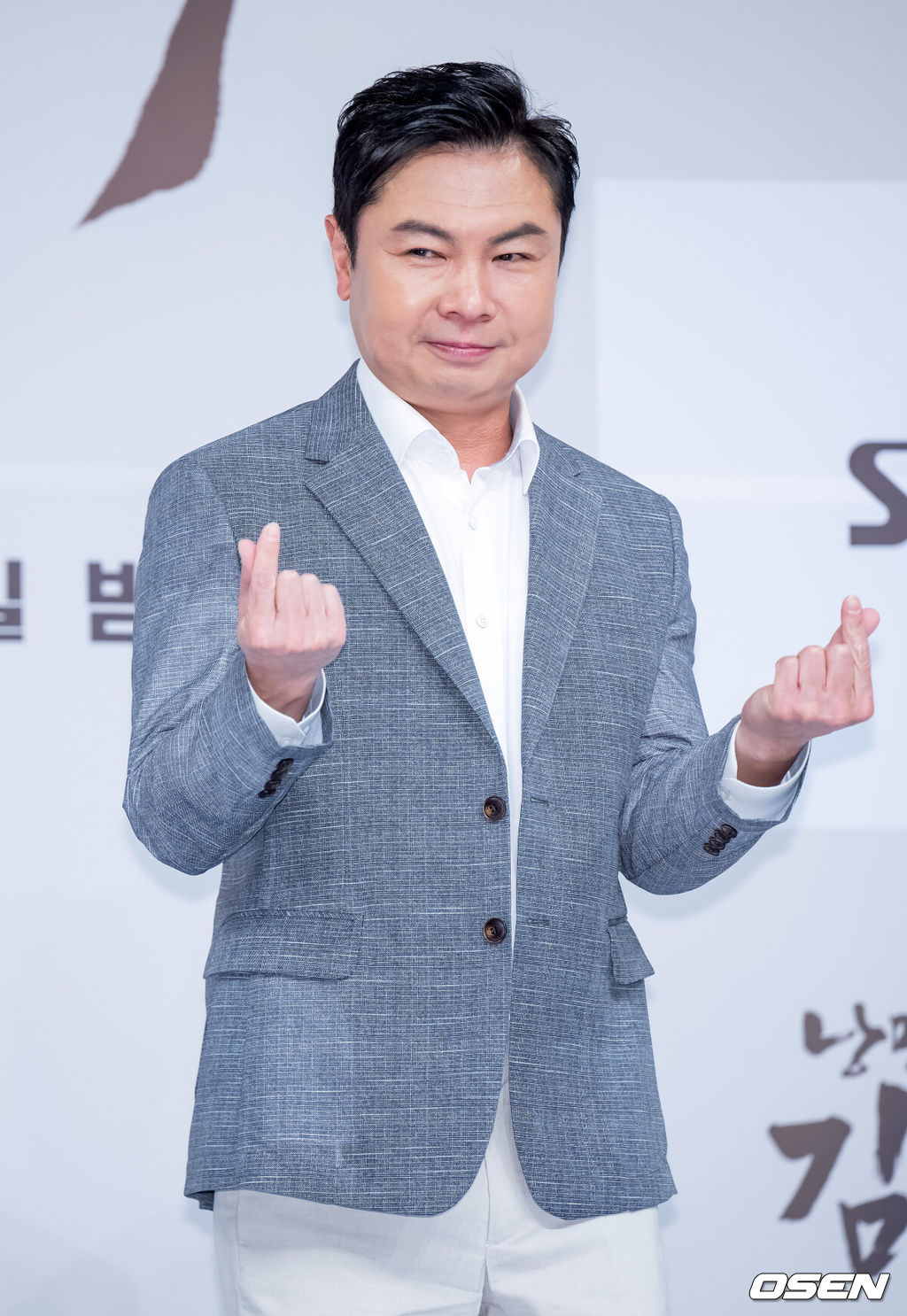 26일 오후 서울 양천구 목동 SBS 사옥에서 SBS 새 금토드라마 ‘낭만닥터 김사부 시즌3’ 제작발표회가 진행됐다.제작발표회에서 배우 임원희가 포즈를 취하고 있다. 2023.04.26 / rumi@osen.co.kr