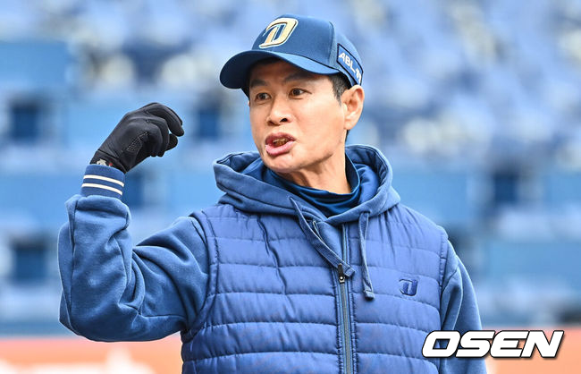 송지만 코치 / OSEN DB