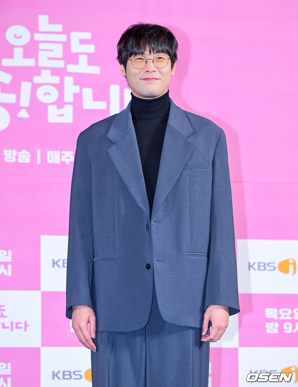 2일 오후 서울 상암 스탠포드호텔에서 KBS Joy 새 드라마 '오늘도 지송합니다’ 제작발표회가 열렸다.'오늘도 지송합니다'는 하루아침에 파혼당한 뒤 살벌한 신혼집 대출 이자를 갚기 위해 고단한 N잡, N캐 인생에 시달리는 (돌)싱글녀 지송이(전소민 분)의 파란만장한 신도시 입성기를 그린 드라마로 ‘청담국제고등학교’에서 감각적인 연출력을 보여준 민지영 감독과 탄탄한 필력으로 올여름 극장가를 강타한 코믹 영화 '파일럿'의 조유진 작가가 의기투합했다.배우 최다니엘이 포토타임을 하고 있다. 2024.12.02 / jpnews@osen.co.kr