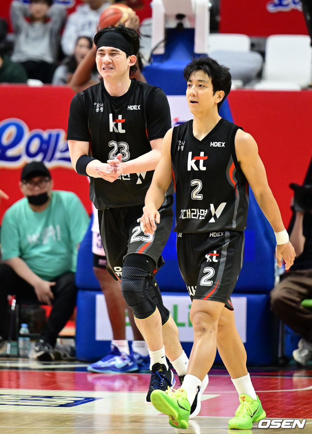 31일 오후 경기 수원시 수원 KT 소닉붐 아레나에서 ‘2024-2025 KCC 프로농구’ 수원 KT와 고양 소노의 경기가 열렸다.홈팀 KT는 18승 15패로 리그 4위, 원정팀 소노는 10승 23패로 리그 10위를 기록하고 있다. 4쿼터 KT 박준영이 동점 득점을 넣은 뒤 기뻐하고 있다. 2025.01.31 / ksl0919@osen.co.kr  