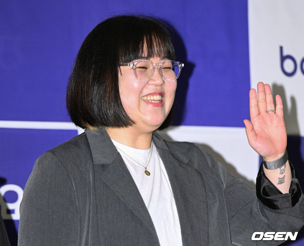 3일 오후 서울 중구 롯데호텔성루 사파이어볼룸에서 IHQ 'BABAYO(바바요)' 론칭 기념 포토월 및 기자간담회 행사가 열렸다.크리에이터 일주어터가 포즈를 취하고 있다. 2022.05.03 /cej@osen.co.kr