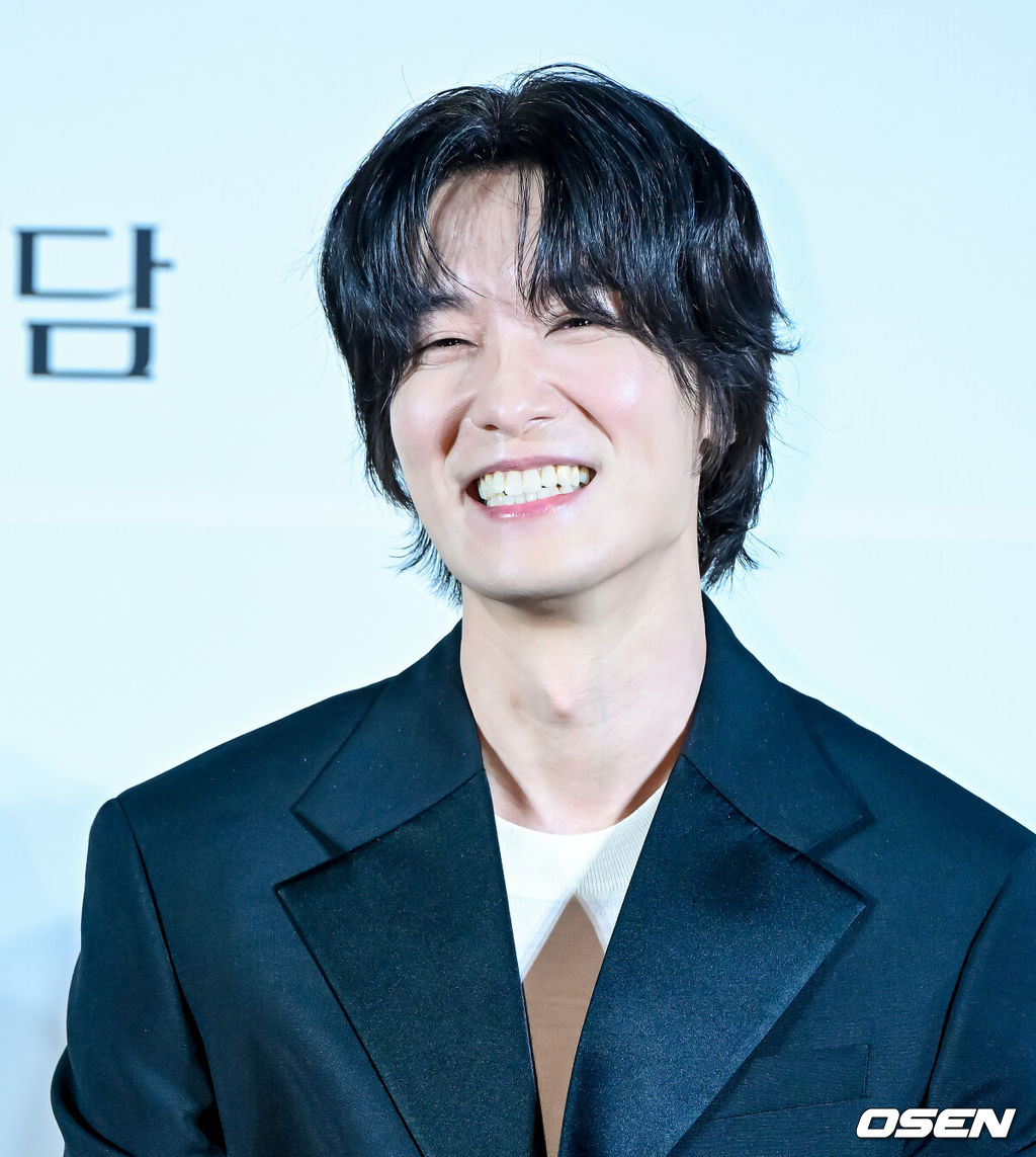 5일 오후 서울 용산구 한강로동 CGV 용산아이파크몰에서 티빙 오리지널 시리즈 ‘춘화연애담’ 제작발표회가 열렸다.'춘화연애담'은 파격적인 연담집 ‘춘화연애담’으로 도성이 들썩이는 가운데 첫사랑에 실패한 공주 화리(고아라 분)가 직접 부마를 찾겠다는 선언에 도성 최고 바람둥이 환(장률 분)과 1등 신랑감 장원(강찬희 분)이 휘말리게 되면서 벌어지는 로맨틱 청춘사극으로 오는 2월 6일(목) 첫 공개를 앞두고 있다.장률이 간담회를 하고 있다. 2025.02.05/ jpnews@osen.co.kr