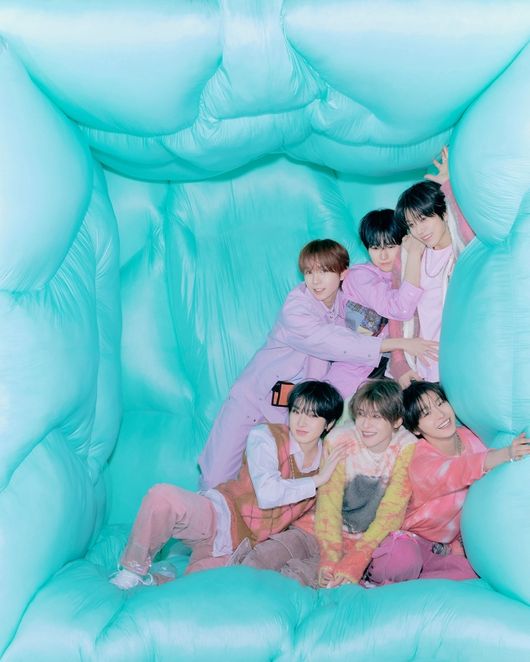 NCT WISH, &apos;poppop&apos;에 담은 Y2K 감성 한 스푼