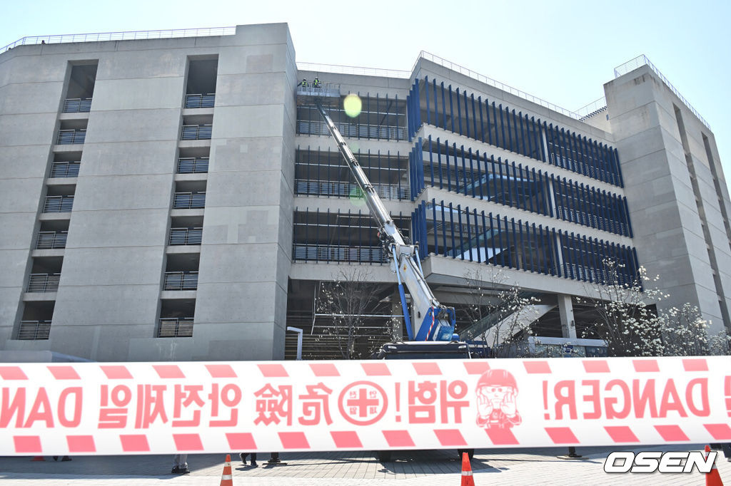 창원NC파크 구조물 추락 사고 피해자 심리 상담소 운영