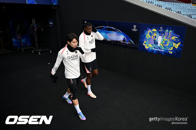 '大충격 46000000000 원 포기' 이강인, PSG 남는다... "이강인 재계약, 의외 결정으로 보인다"