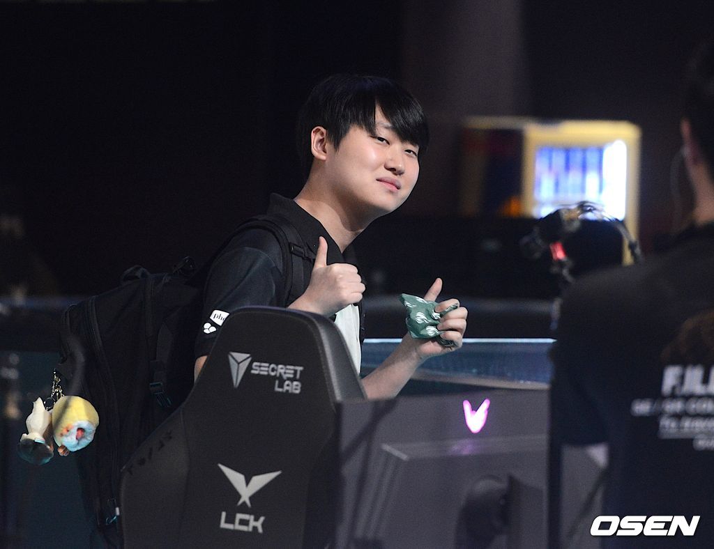 [LCK] ‘600전 쇼메이커, 300승 에이밍’ DK, 시즌 5승 사냥 2위 탈환…디알엑스 5연패