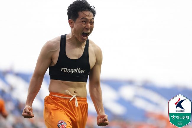 ‘남태희 K리그 데뷔골 작렬’ 제주, 포항 2-0 격파하고 10위로 점프
