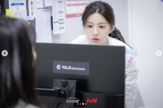 &apos;언슬전&apos; 고윤정, 파업 전공의들 비호감까지 돌려세울까