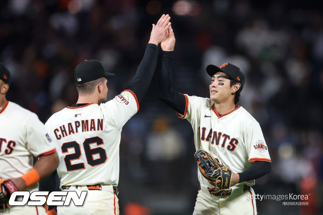 "정후 리! 챈트 울려퍼진다"…2루타 1위+3루타 2위, 홈런 못 쳐도 오라클 파크의 지배자