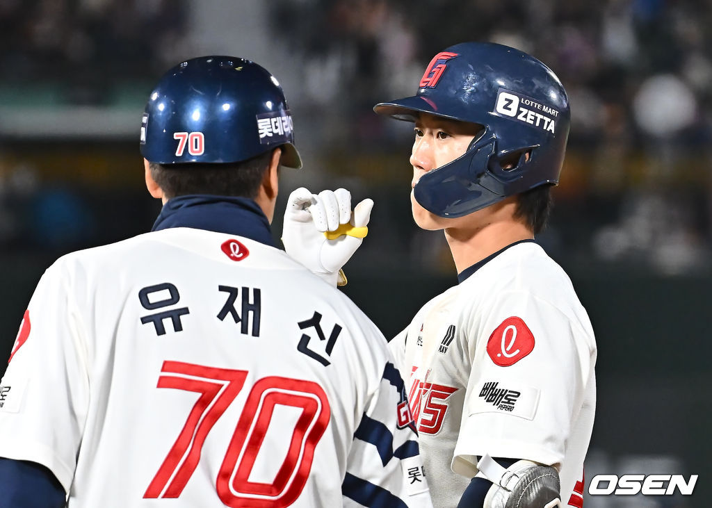  전민재, 다시 1점 더 추격