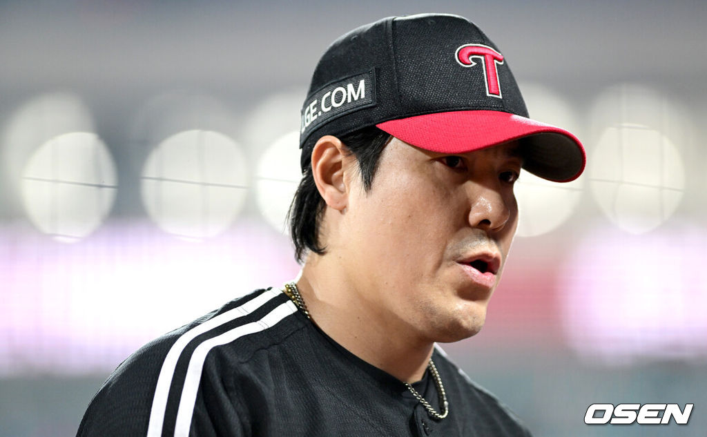 “나이 생각하면 요령 피울 생각도 들지만…” 방출→LG에서 부활→700경기, 40세 베테랑 진짜 헌신맨이다…역대 최고령 홀드왕 가능하겠네