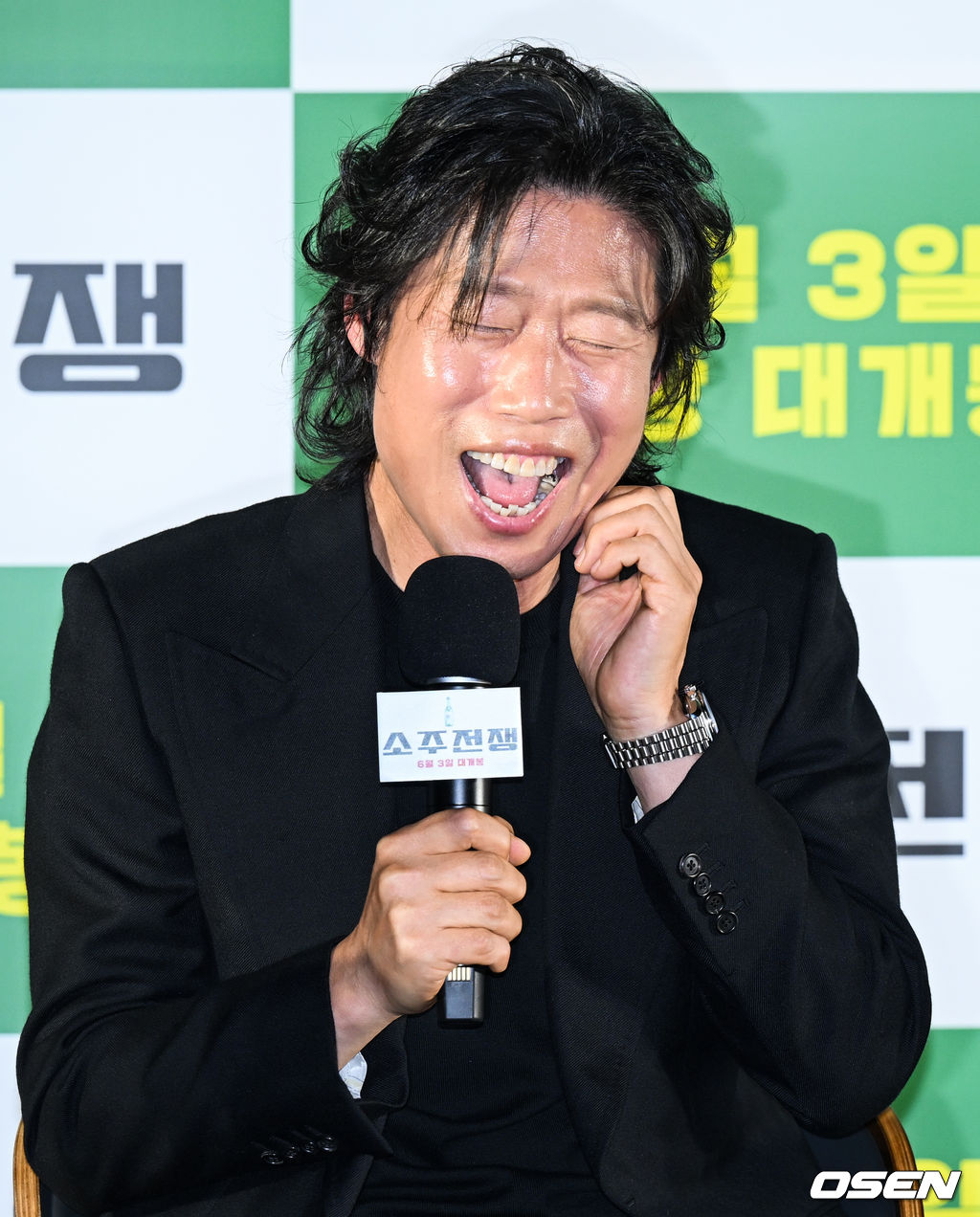 노래하는 유해진, &apos;소주&apos; 안 마시고도 열창 가능!