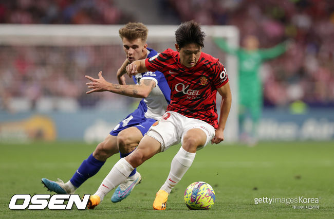 성추행으로 퇴출된 기자, 이강인에 "끔찍한 영입" 망언...&apos;설상가상&apos; PSG 내부 분위기도 심상치 않다
