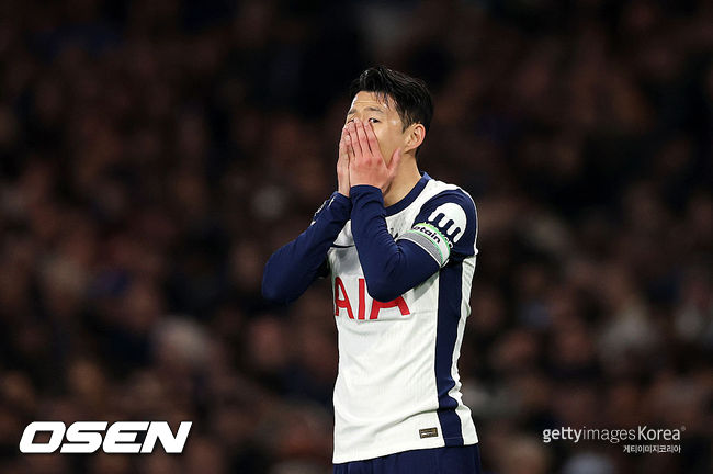[속보] &apos;大충격&apos; "토트넘팬, 포스테코글루 유임 원한다" 풋볼런던... 토트넘 감독 교체 망설이는 이유
