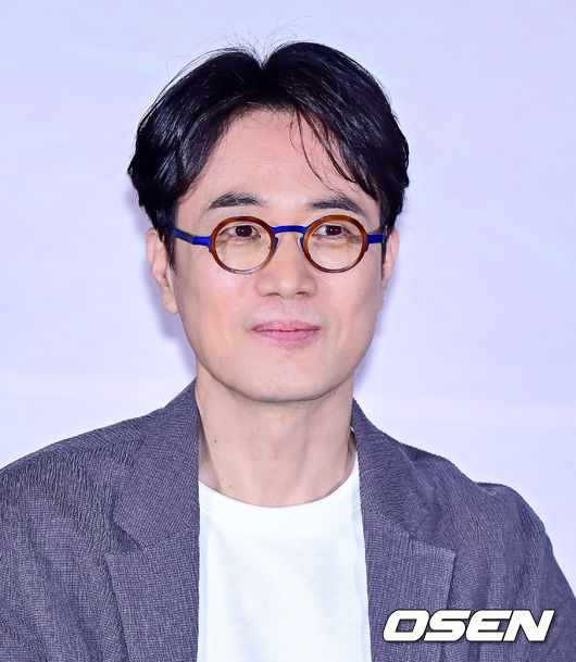 24일 오후 서울 용산구 한강로동 CGV 용산아이파크몰에서 영화 ‘파과' 언론시사회가 열렸다.