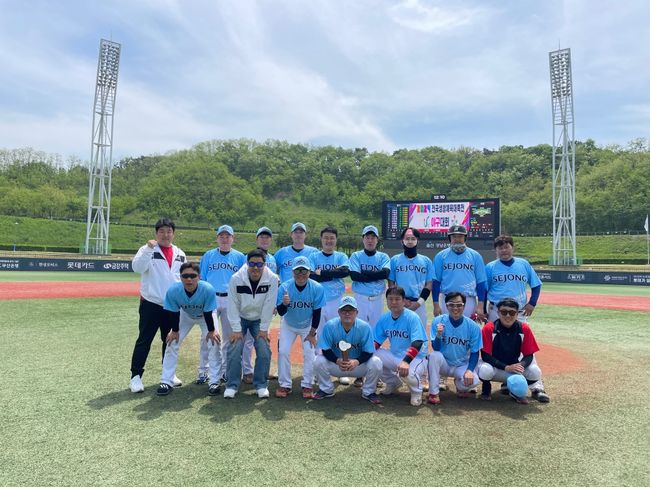 전국 생활체육 야구 동호인들의 최대 축제인 ‘2025 전국생활체육대축전 야구대회’가 오는 26일부터 2일간 전남 순천시 일원에서 개최된다. / 대한야구소프트볼협회