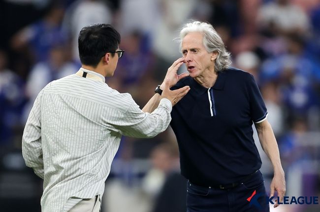 "기죽지 마! 괜찮아" 선수 먼저 생각한 이정효 감독... '악수 거부' 상대 감독 언급 "신경 쓰고 싶지 않다"