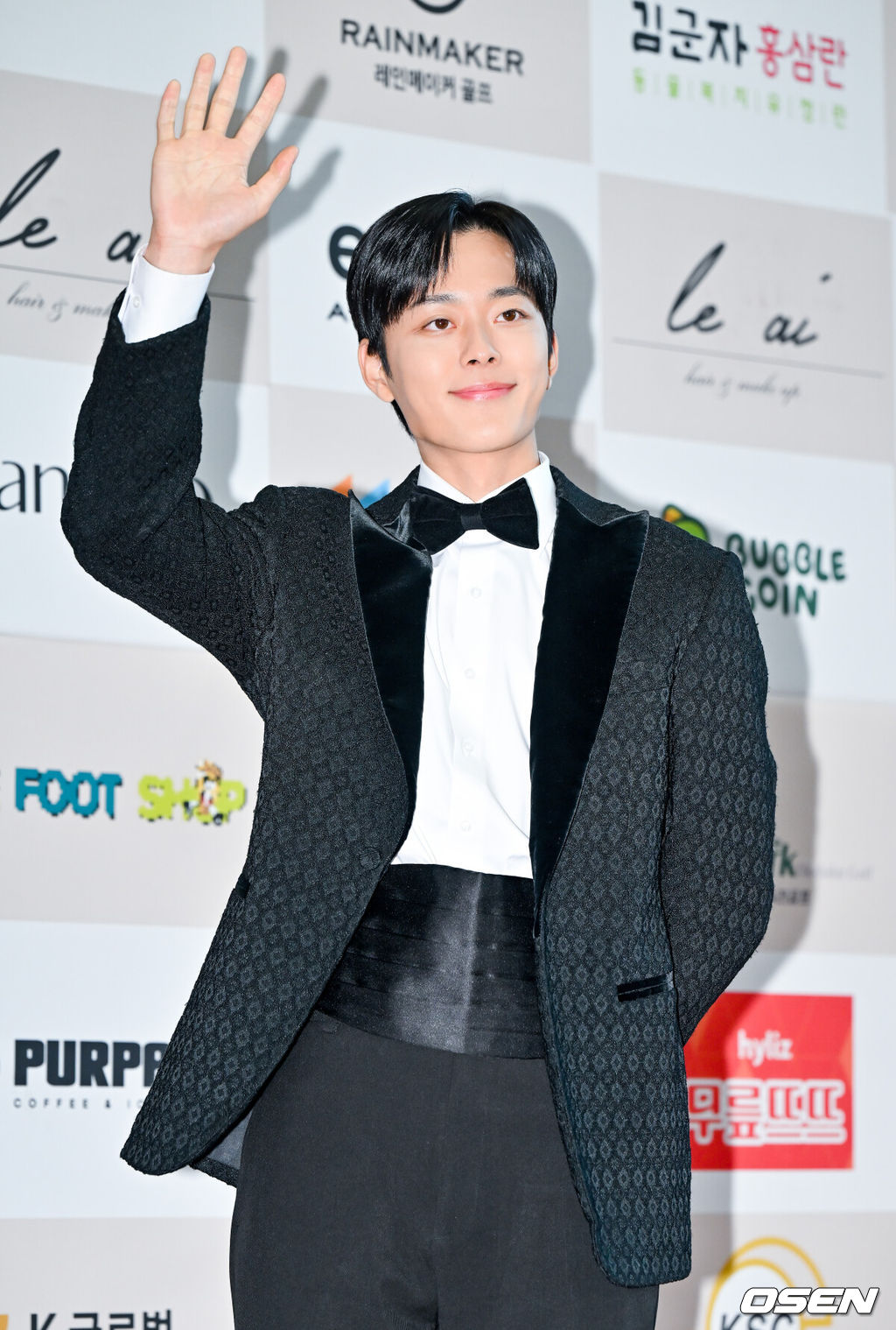 18일 오후 서울 강남구 논현동 건설회관에서 '제 44회 황금 촬영상 시상식'이 진행됐다.황금 촬영상 시상식은 한국촬영감독협회가 주최하고 에이치엘컴퍼니가 주관하며, 1977년 첫 개최 이후 한국 영화의 역사와 함께한 명실상부한 최고의 영화 시상식이다.배우 유선호가 포즈를 취하고 있다. 2024.11.18 / soul1014@osen.co.kr