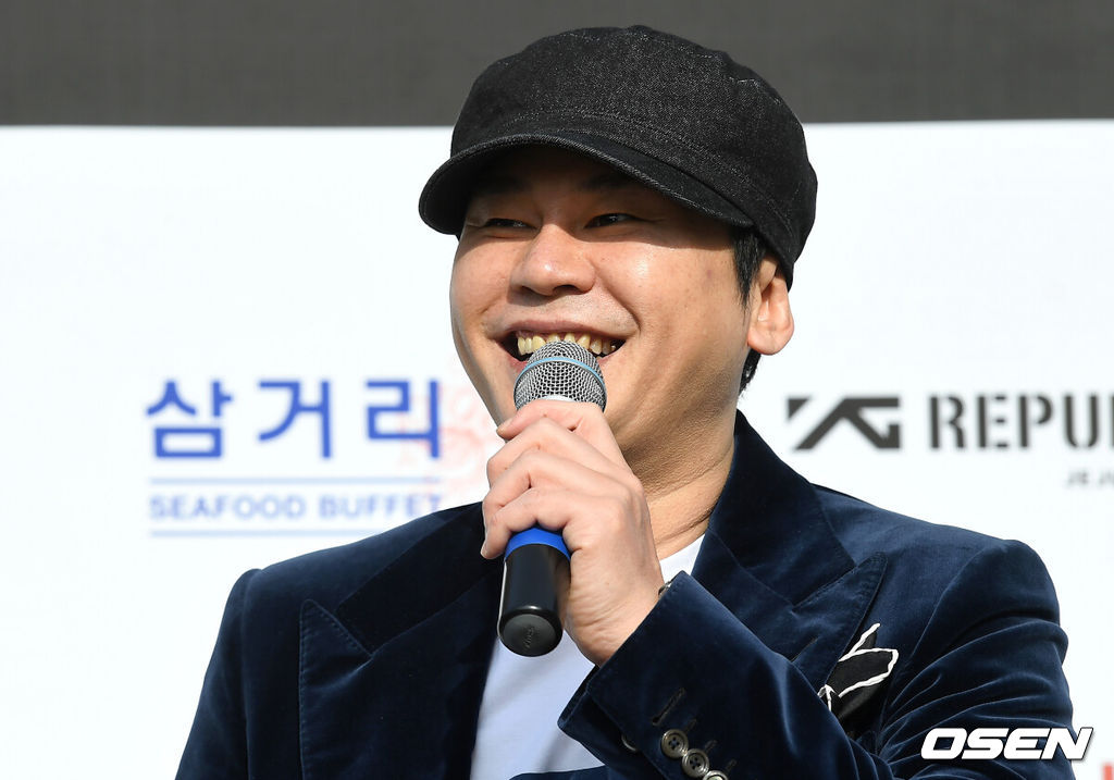양현석 회장이 24일 오후 제주신화월드에서 열린 YG푸드, 복합외식문화공간 'YG리퍼블릭' 제주신화월드점 그랜드 오픈 기념 행사 참석해 인사말을 하고 있다. / youngrae@osen.co.kr