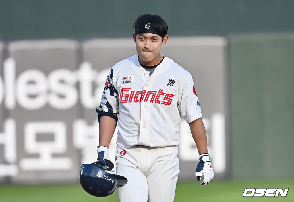 롯데 자이언츠 황성빈 056 2025.05.03 / foto0307@osen.co.kr