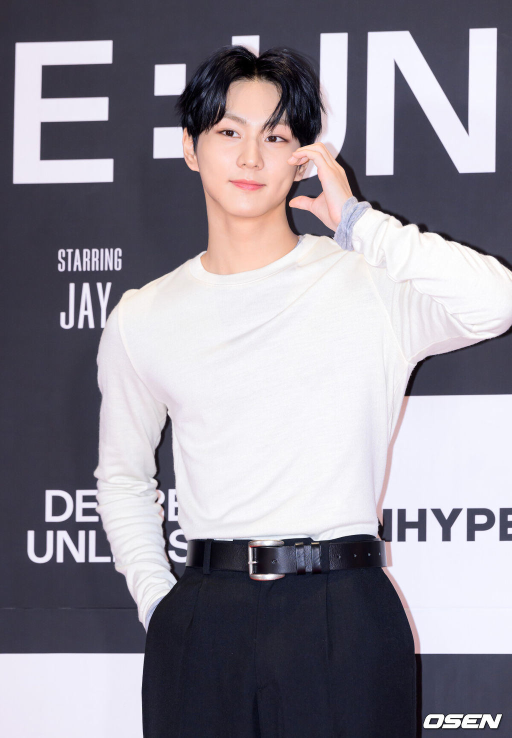 11일 오후 서울 메가박스 코엑스에서 그룹 엔하이븐의 미니 6집 ‘DESIRE : UNLEASH’의 콘셉트 시네마(DESIRE Concept Cinema) 프리미어 이벤트가 열렸다.엔하이픈은 내달 5일 미니 6집 ‘DESIRE : UNLEASH’로 7개월만에 컴백한다. ‘DESIRE : UNLEASH’는 사랑하는 너에게 느끼는 욕망을 엔하이픈만의 감정으로 전달하는 스토리를 담은 앨범이다.엔하이픈 정원이 레드카펫을 밟고 있다. 2025.05.11 /sunday@osen.co.kr