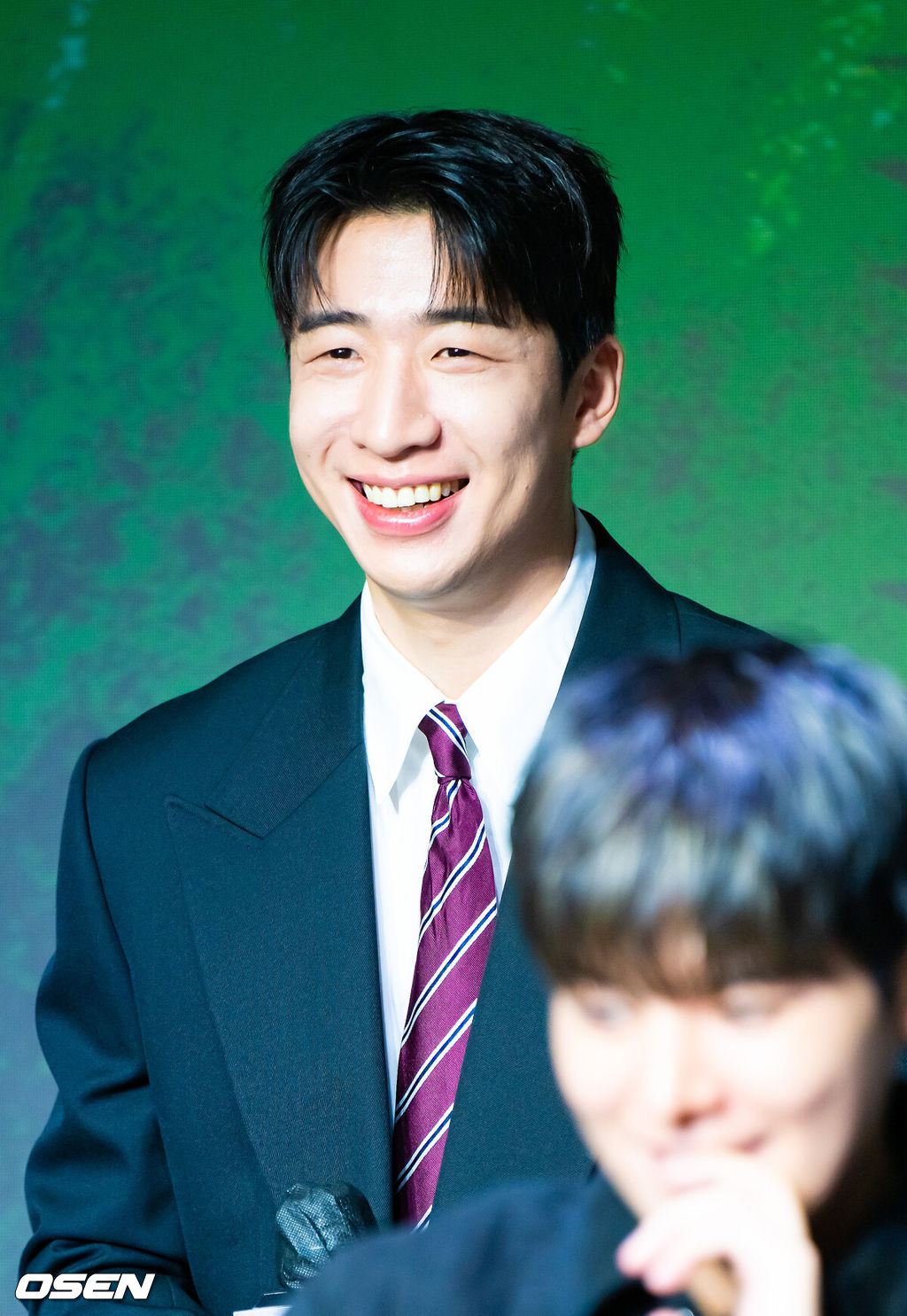 21일 서울 마포구 호텔나루에서 넷플릭스(Netflix) 시리즈 ‘약한영웅 Class 2’의 제작발표회가 진행됐다.배우 박지훈과 려운, 최민영, 유수빈, 배나라, 이민재, 이준영가 출연하는 ‘약한영웅 Class 2’는 지난 2022년 센세이션을 일으키며 학원 액션 성장 드라마의 신기원을 연 ‘약한영웅 Class 1’의 두 번째 이야기다.배우 유수빈이 미소 짓고 있다  2025.04.21 / soul1014@osen.co.kr