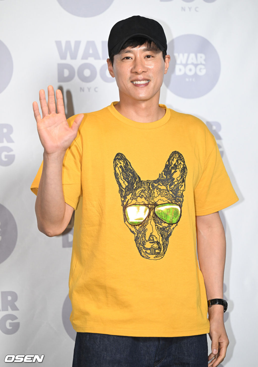  28일 오후 서울 강남구 한 쇼룸에서 브랜드 론칭 기념 포토월 행사가 열렸다.전 농구선수 우지원이 포즈를 취하고 있다. 2022.04.28 /cej@osen.co.kr