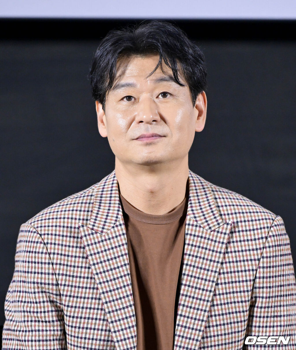 영화 ‘용감한 시민(감독 박진표)’ 쇼케이스가 11일 서울 강남구 메가박스 코엑스에서 열렸다.배우 박혁권이 관객과의 시간을 갖고 있다. 2023.10.11 /cej@osen.co.kr