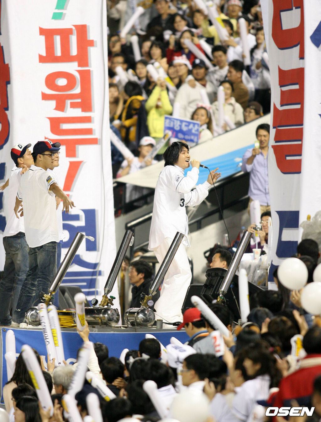 김장훈 두산 응원 2007.10.15 /spjj@osen.co.kr