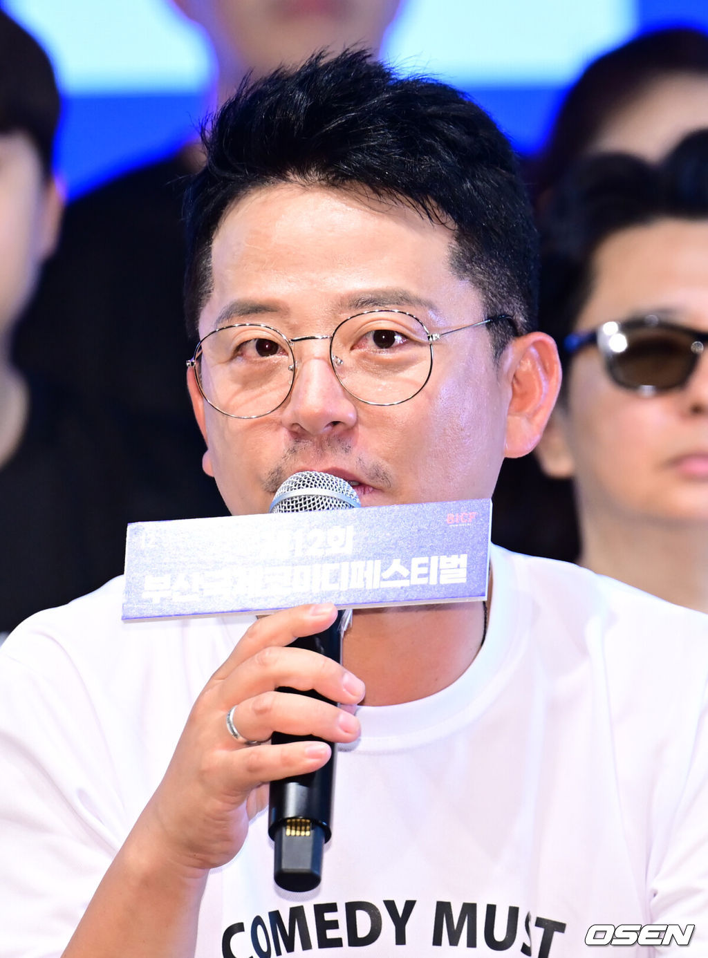 2일 오후 서울 종로구 낙원악기상가에서 ‘제12회 부산국제코미디페스티벌’ 기자회견이 열렸다. 부산국제코미디페스티벌(BICF)는 오늘 8월 23일(금)부터 9월 1일(일)까지 10일간 부산에서 개최된다. 개그맨 김준호가 인사말을 전하고 있다. 2024.08.02 / ksl0919@osen.co.kr