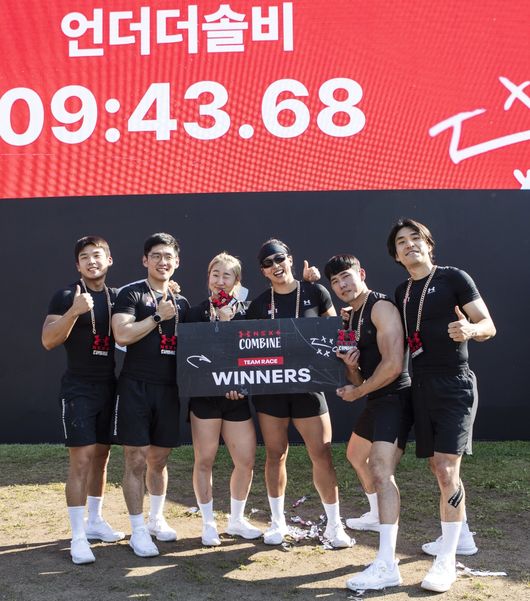 [사진] 언더아머 ‘UA 넥스트 컴바인 (UA NEXT COMBINE)’ 우승팀
