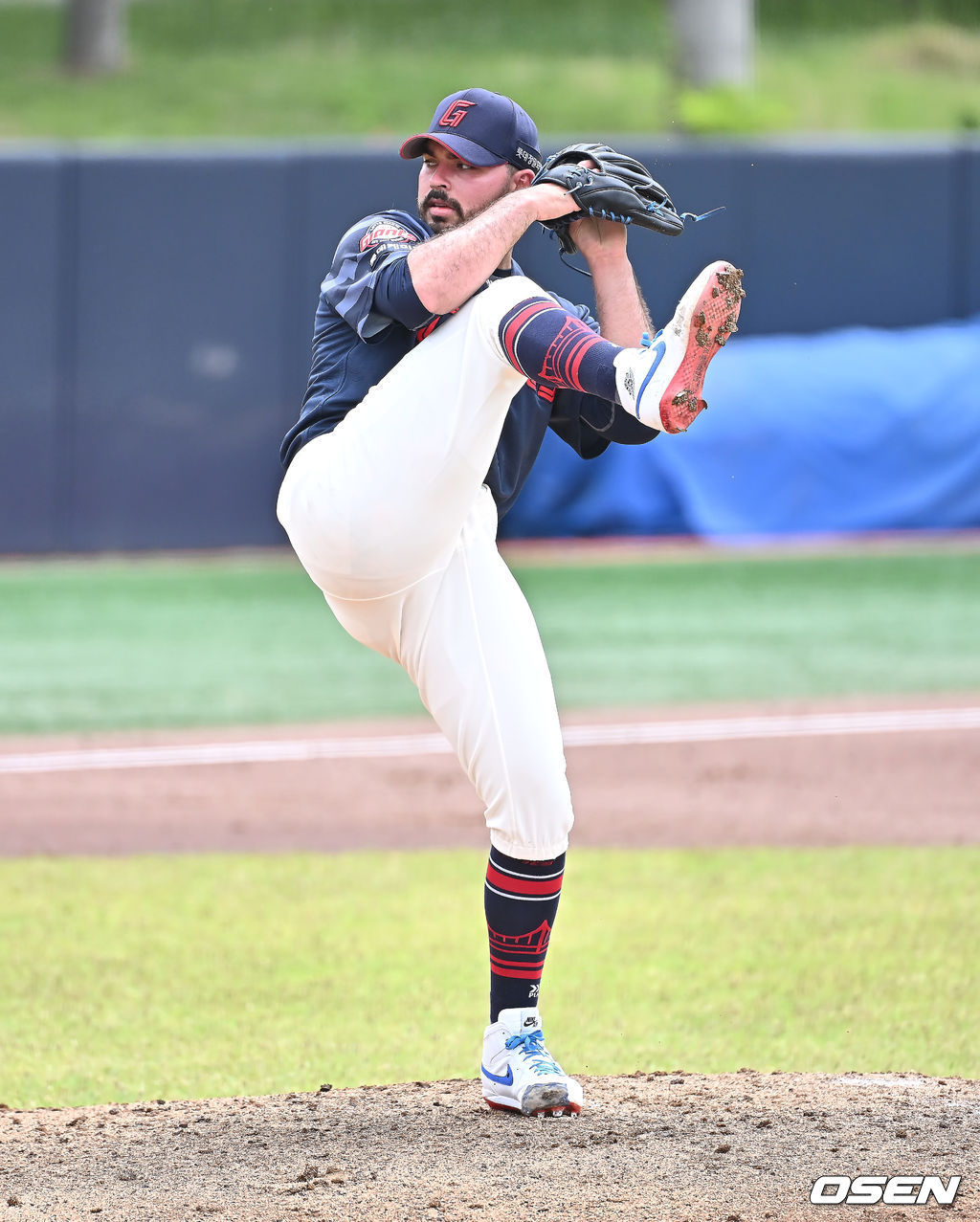 21일 경산 삼성라이온즈볼파크에서 2025 KBO 퓨처스리그 삼성 라이온즈와 롯데 자이언츠의 경기가 열렸다. 홈팀 삼성은 최예한이, 방문팀 롯데는 감보아가 선발 출전했다. 롯데 자이언츠 새 외국인 투수 감보아가 선발로 출전해 역투하고 있다. 2025.05.21 / foto0307@osen.co.kr