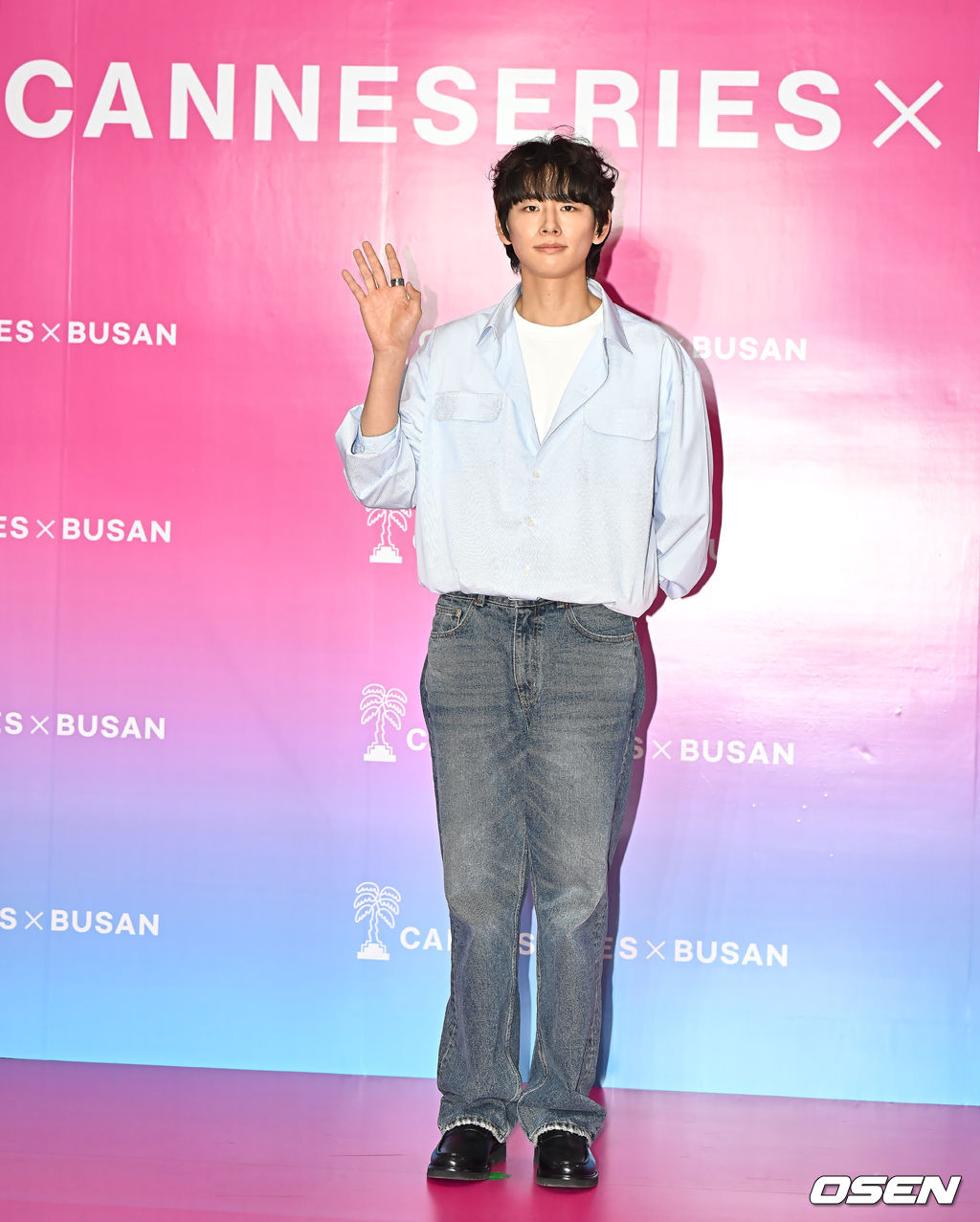 조민규, 바른 자세 포즈
