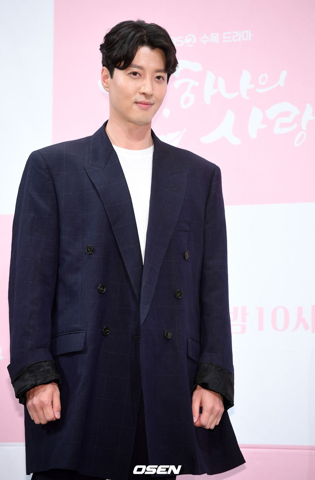 이동건♥강해림 16살 차 열애설, 양측 &apos;확인불가&apos; 침묵...사실상 &apos;인정&apos; [종합](공식)