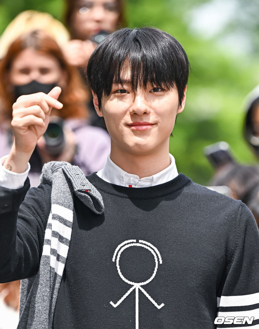 가수 우즈가 28일 오전 서울 영등포구 여의도동 KBS신관에서 진행된 KBS 2TV ‘뮤직뱅크’ 리허설에 참석해 포즈를 취하고 있다. 2023.04.28 / soul1014@osen.co.kr