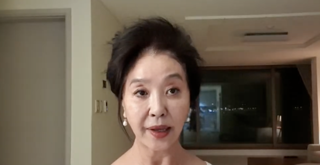 김부선, 이재명 대통령에 눈물 "다 내려놓고 좋은 지도자 되어달라" [순간포착]