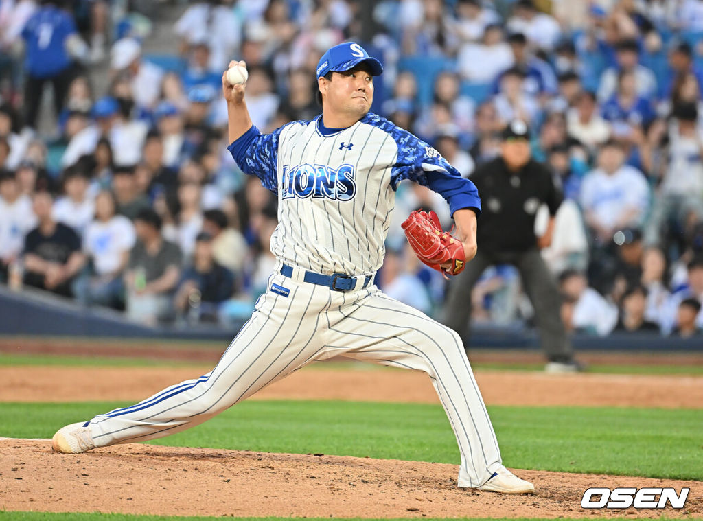 6일 대구삼성라이온즈파크에서 2025 신한 SOL 뱅크 KBO 리그 삼성 라이온즈와 NC 다이노스의 경기가 열렸다. 홈팀 삼성은 원태인이, 방문팀 NC는 김녹원이 선발 출전했다. 삼성 라이온즈 김태훈이 역투하고 있다. 2025.06.06 / foto0307@osen.co.kr