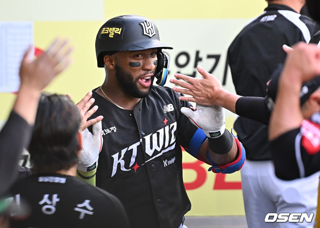 KT 위즈 로하스 019 2025.06.15 / foto0307@osen.co.kr