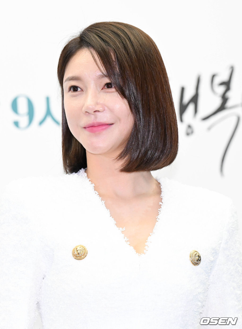 31일 오후 서울 마포구 스탠포드 호텔에서 ENA 새 수목드라마 ‘행복배틀’ 제작발표회가 열렸다.이엘, 진서연, 차예련, 박효주, 우정원이 출연하는 ‘행복배틀’은 SNS에서 행복을 겨루던 상류층 엄마의 죽음에 대한 진실을 찾아가는 스릴러 드라마다. 배우 차예련이 포즈를 취하고 있다.  2023.05.31 /cej@osen.co.kr