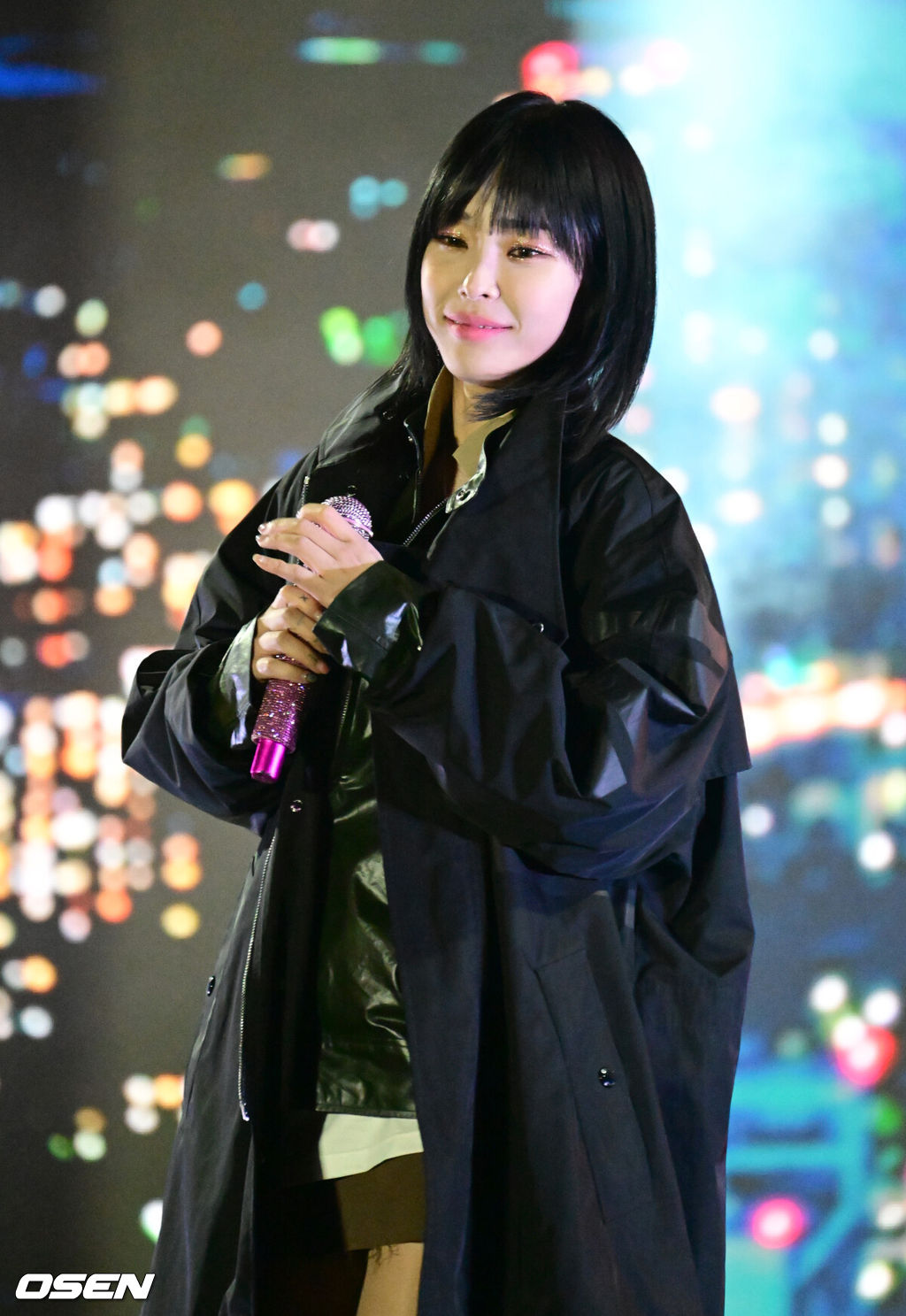 6일 오후 서울 강남구 코엑스 동측광장에서 '2023 강남뮤직페스티벌’(G-KPOP CONCERT)이 열렸다.가수 헤이즈가 멋진 공연을 펼치고 있다. 2023.05.06 /ksl0919@osen.co.kr