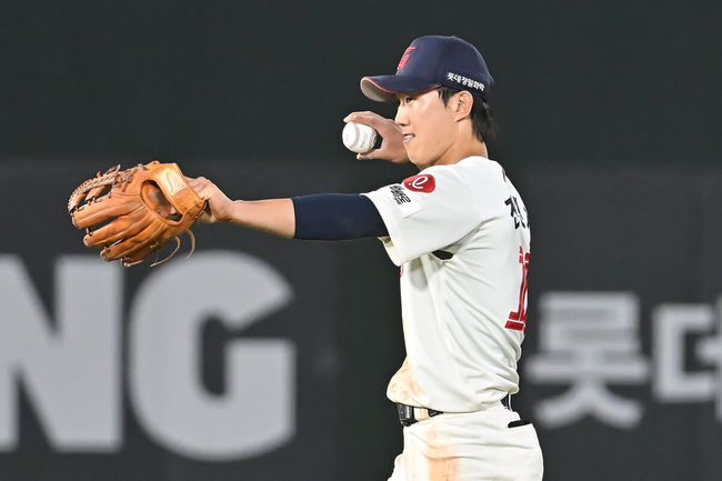 롯데 자이언츠 전민재  / foto0307@osen.co.kr
