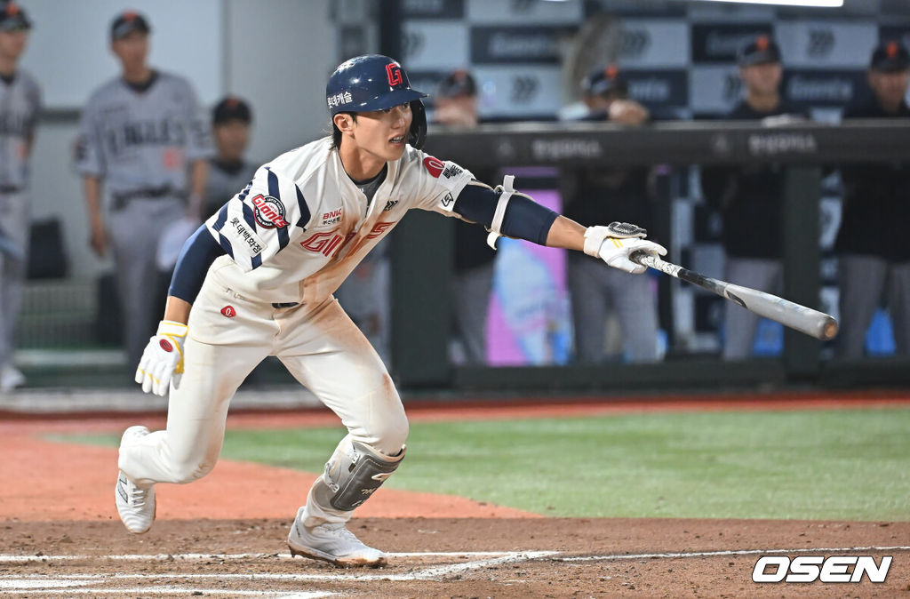 롯데 자이언츠 전민재 / foto0307@osen.co.kr