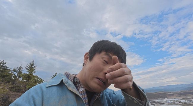 기안84 눈물·이시언 2세 소원 통했다...&apos;태계일주4&apos;, &apos;나혼산&apos; 꺾고 예능 1위 [Oh!쎈 이슈]