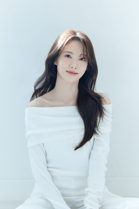 IHQ 제공