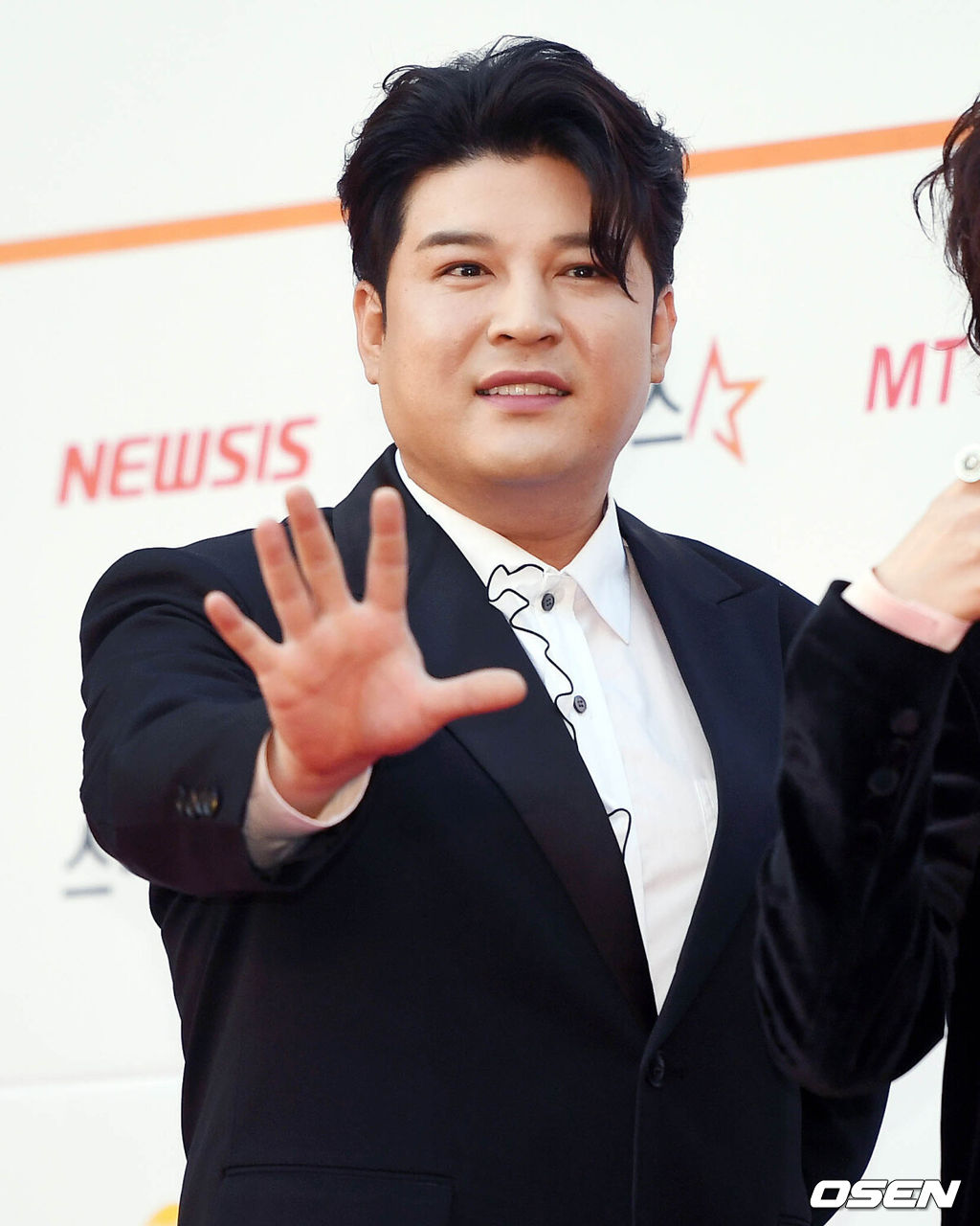 슈퍼주니어 신동이 15일 오후 서울 송파구 잠실 실내체육관에서 열린 '2017 아시아 아티스트 어워즈'에 참석하고 있다. / eastsea@osen.co.kr