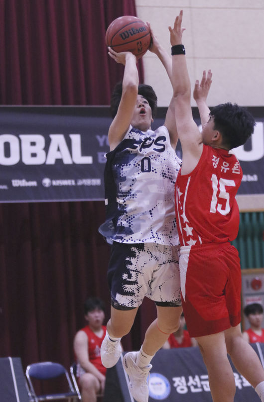 [사진] 지도자 없이 참가해 U18부 우승을 달성한 LPS