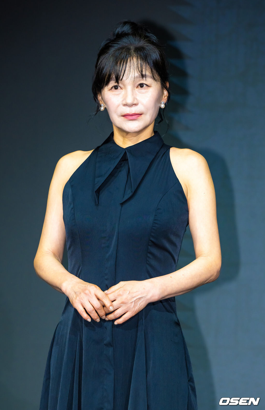 22일 서울 호텔 나루 서울 엠갤러리에서 넷플릭스 시리즈 '트리거' 제작발표회가 진행됐다.배우 김남길과 김영광, 길해연, 박훈이 출연하는 ‘트리거’는 총기 청정국으로 불리는 한국에서 갑자기 출처를 알 수 없는 불법 총기가 배달되기 시작하면서 벌어지는 이야기다. 배우 길해연이 포즈를 취하고 있다. 2025.07.22 / soul1014@osen.co.kr