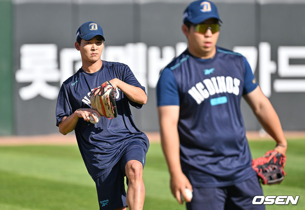 30일 부산 사직야구장에서 2025 신한 SOL 뱅크 KBO 리그 롯데 자이언츠와 NC 다이노스의 경기가 열린다. 홈팀 롯데는 감보아가, 방문팀 NC는 목지훈이 선발 출전한다.KIA에서 트레이드 된 NC 다이노스 홍종표가 1군에 올라와 훈련을 하고 있다. 2025.07.30 / foto0307@osen.co.kr